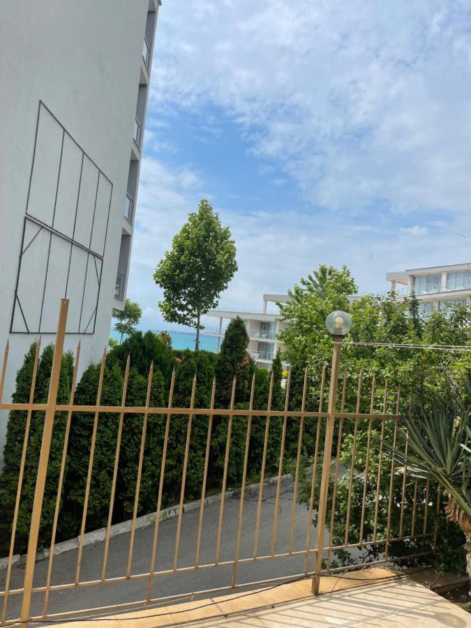 Appartement Le Premiére Randevu à Sveti Vlas Extérieur photo
