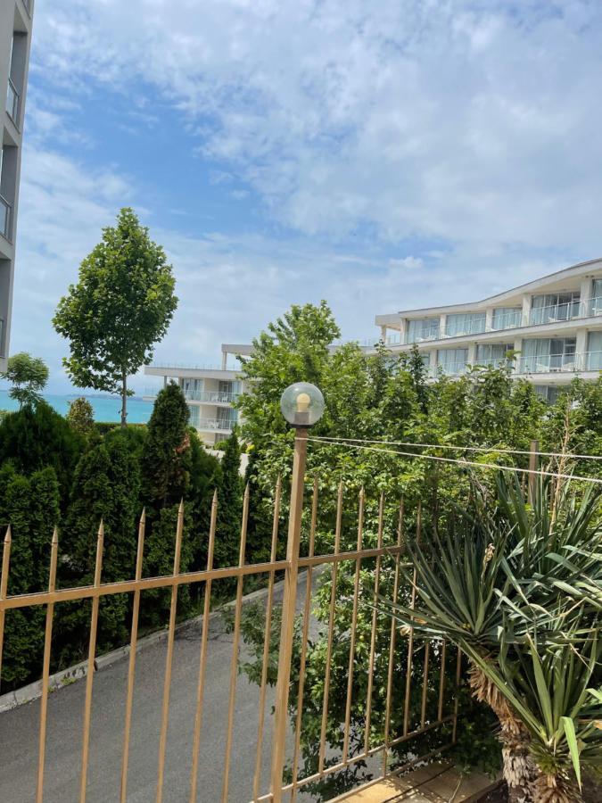 Appartement Le Premiére Randevu à Sveti Vlas Extérieur photo